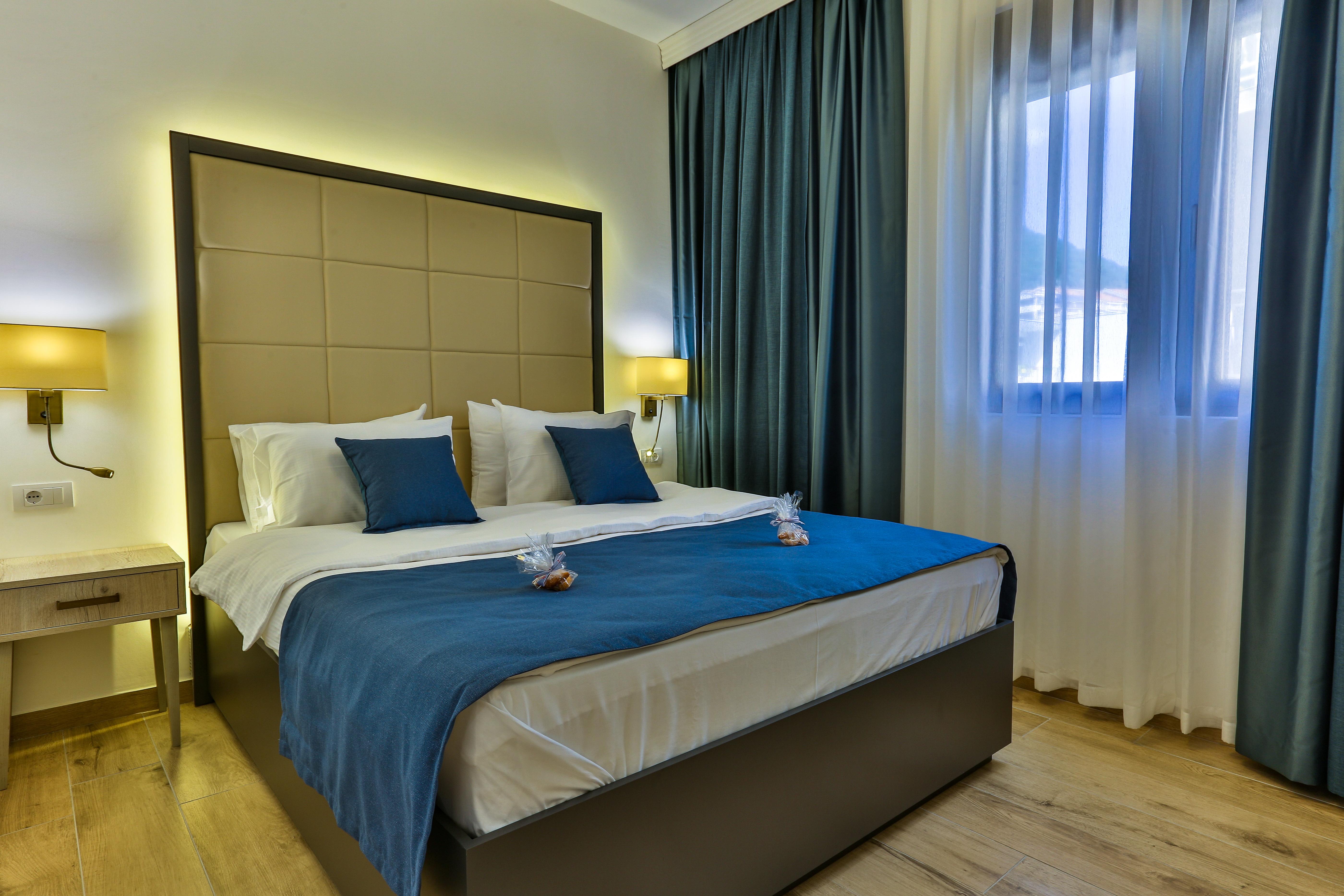 Hotel Harmony By Aycon Petrovac Exterior foto